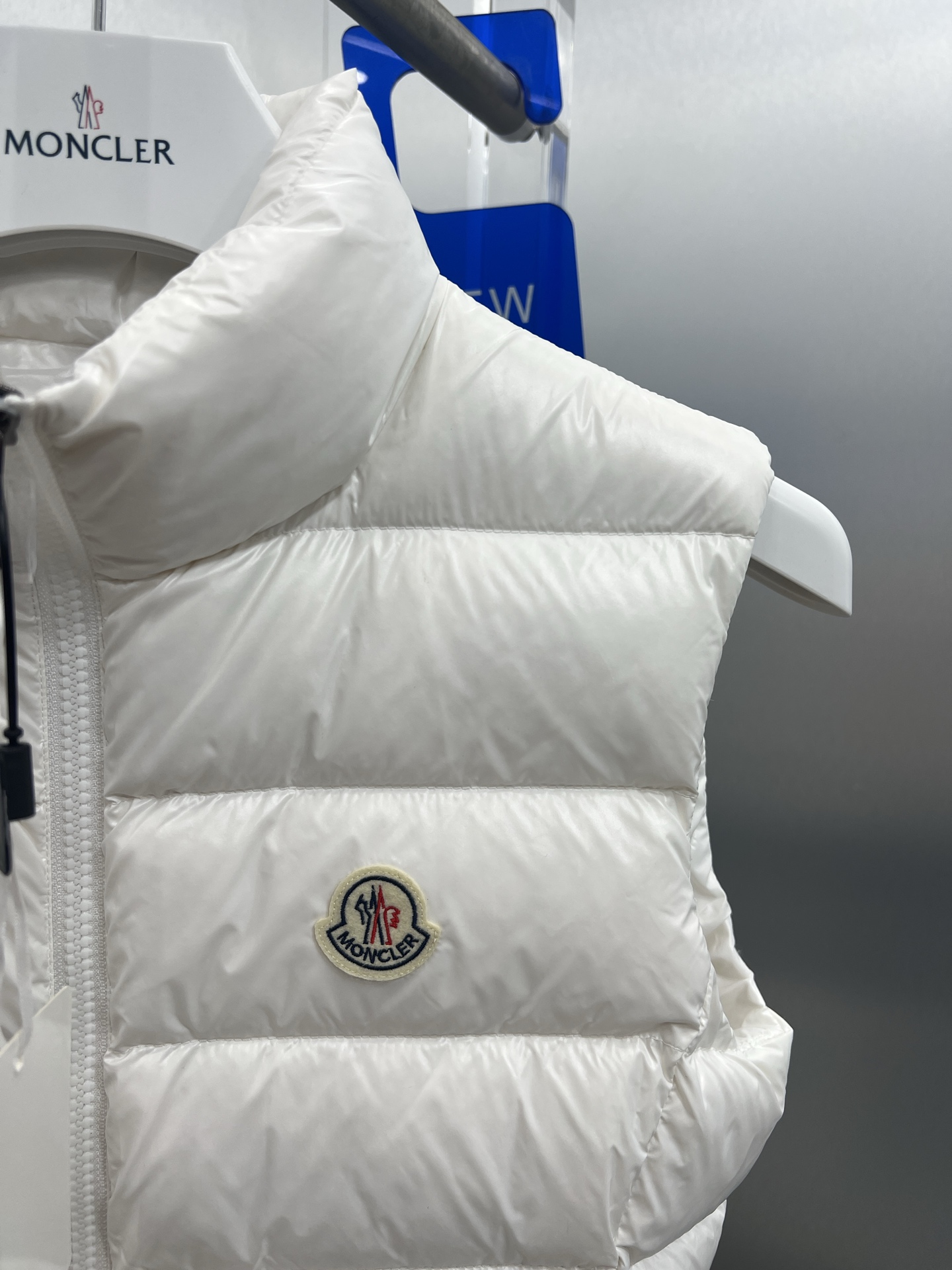 0f5d6f176a1329aa1cbe1a7e4d22617a_1760710201_8974.jpg 0f5d6f176a1329aa1cbe1a7e4d22617a_1760710201_8974.jpg