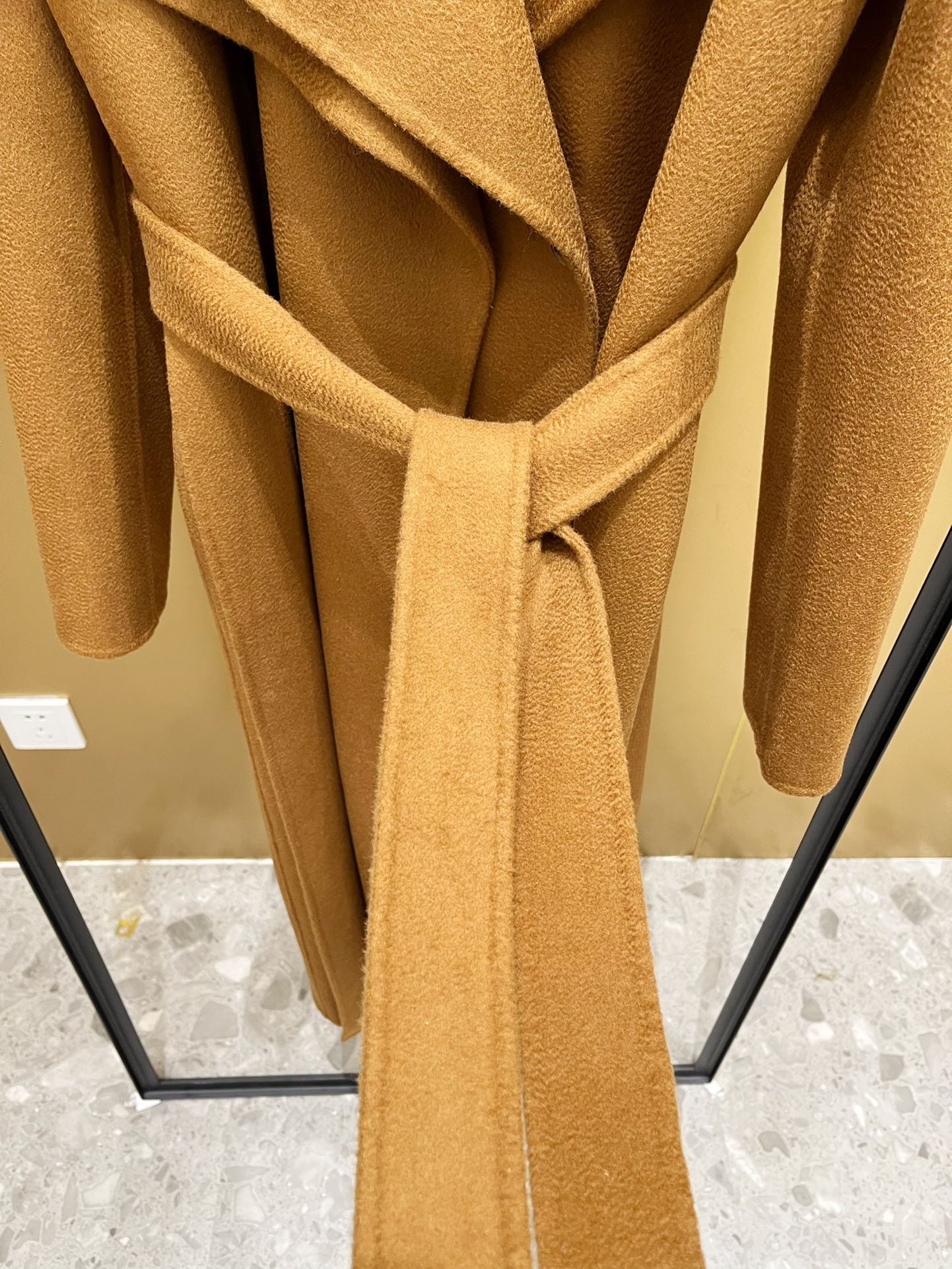 4a1ffbcaeea5e7c42bae12177513db40_1760441216_3437.jpg 4a1ffbcaeea5e7c42bae12177513db40_1760441216_3437.jpg