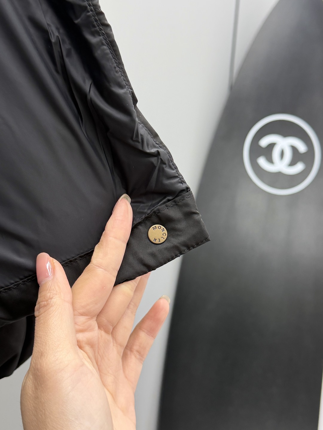 4a1ffbcaeea5e7c42bae12177513db40_1760441361_2179.jpg 4a1ffbcaeea5e7c42bae12177513db40_1760441361_2179.jpg