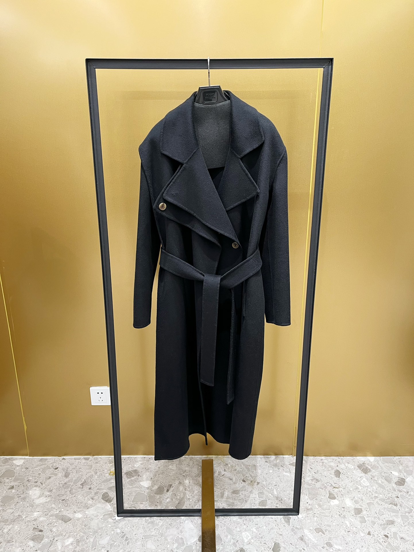 4a1ffbcaeea5e7c42bae12177513db40_1760441466_6951.jpg 4a1ffbcaeea5e7c42bae12177513db40_1760441466_6951.jpg