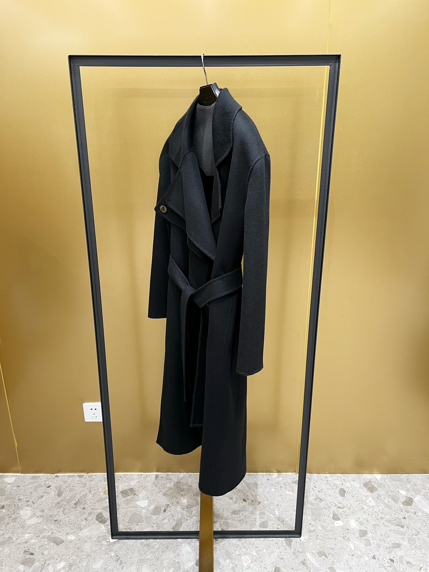 4a1ffbcaeea5e7c42bae12177513db40_1760441466_7718.jpg 4a1ffbcaeea5e7c42bae12177513db40_1760441466_7718.jpg