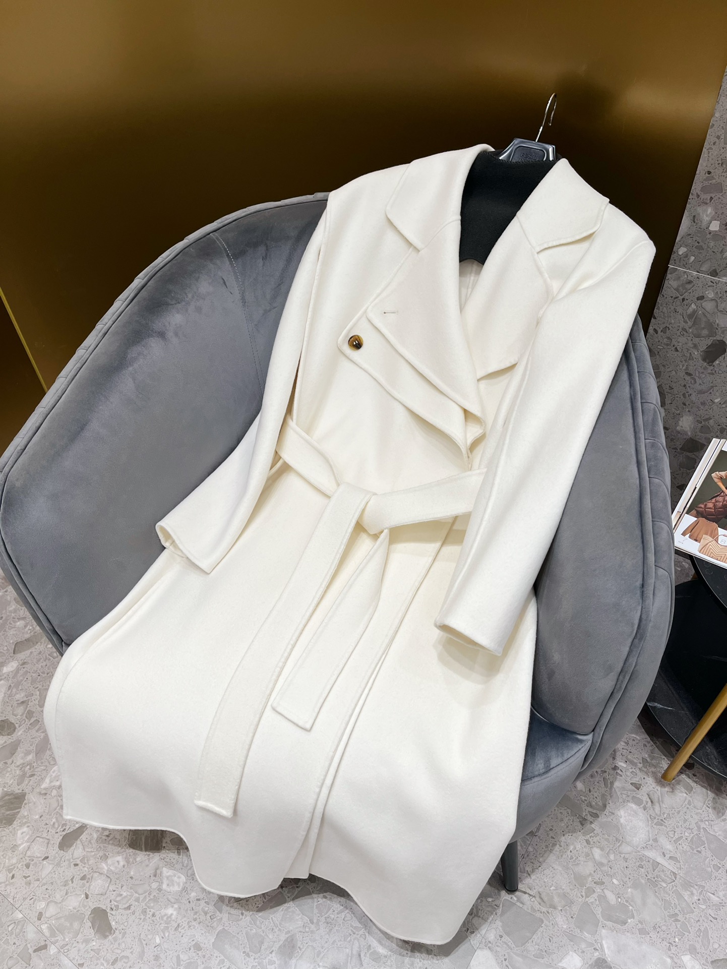 4a1ffbcaeea5e7c42bae12177513db40_1760441493_3166.jpg 4a1ffbcaeea5e7c42bae12177513db40_1760441493_3166.jpg