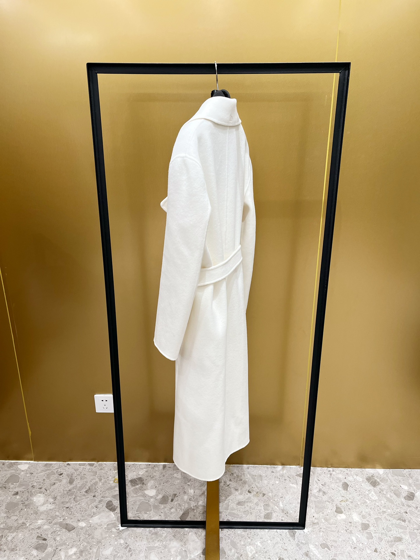 4a1ffbcaeea5e7c42bae12177513db40_1760441493_3809.jpg 4a1ffbcaeea5e7c42bae12177513db40_1760441493_3809.jpg