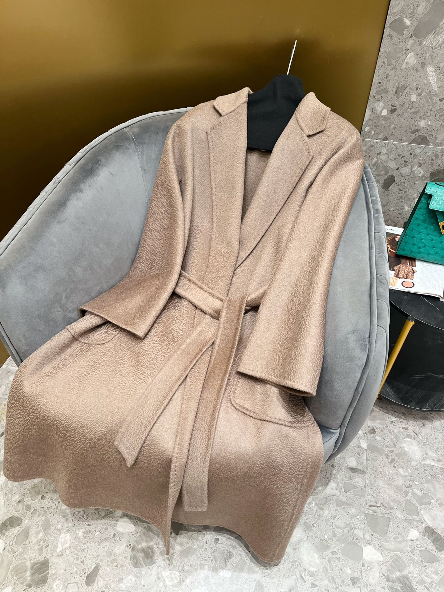 4a1ffbcaeea5e7c42bae12177513db40_1760441574_8982.jpg 4a1ffbcaeea5e7c42bae12177513db40_1760441574_8982.jpg