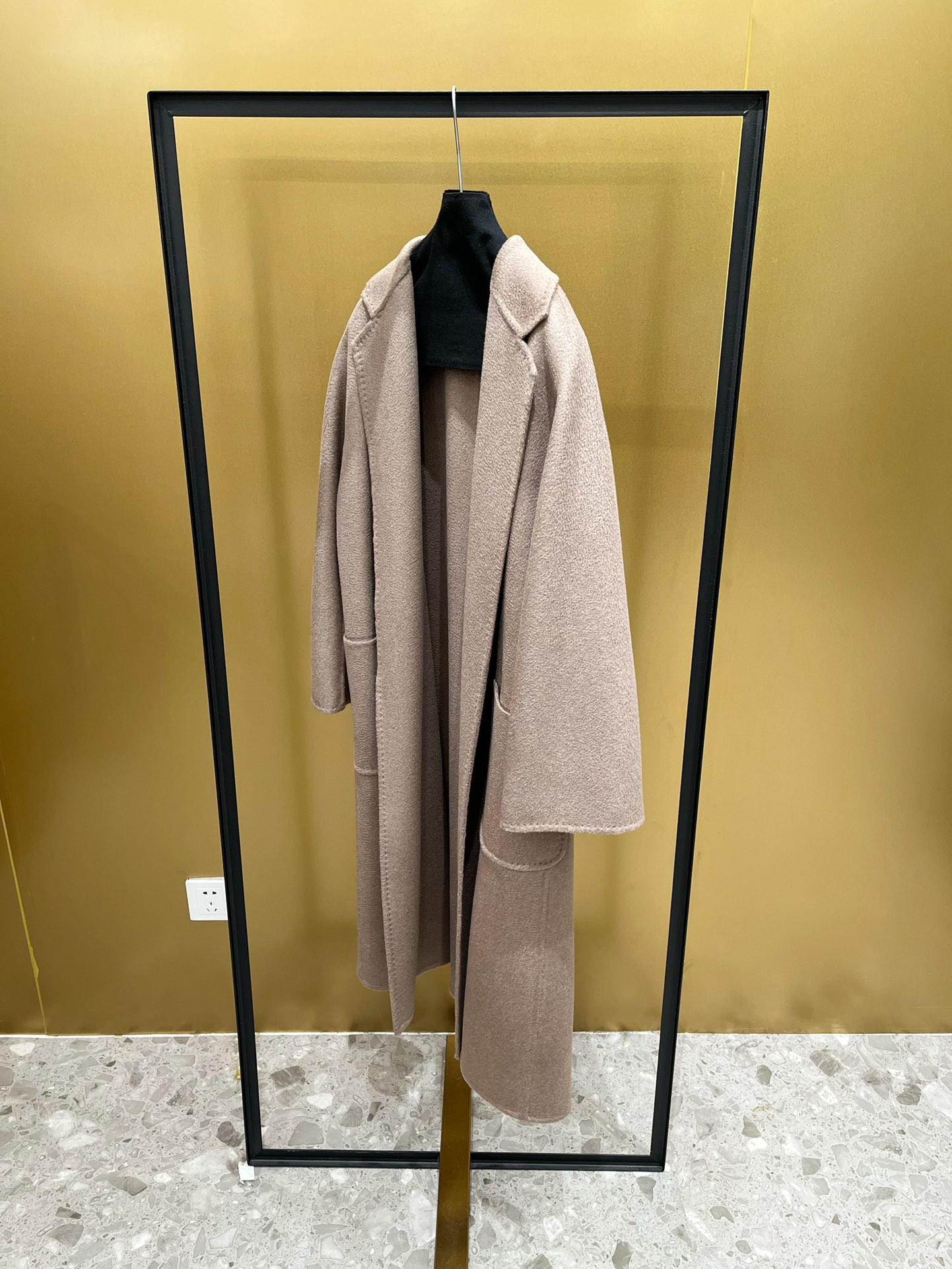 4a1ffbcaeea5e7c42bae12177513db40_1760441575_0425.jpg 4a1ffbcaeea5e7c42bae12177513db40_1760441575_0425.jpg