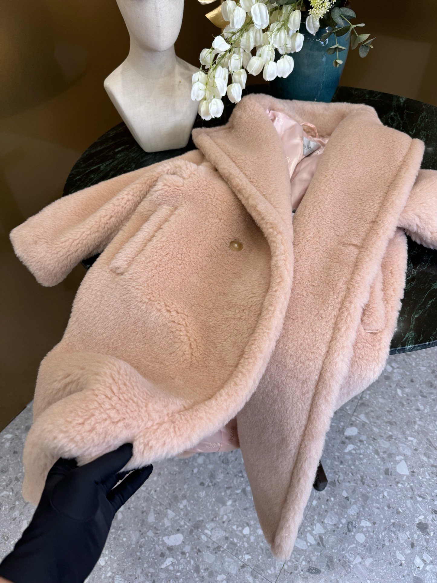 4a1ffbcaeea5e7c42bae12177513db40_1760441620_6462.jpg 4a1ffbcaeea5e7c42bae12177513db40_1760441620_6462.jpg