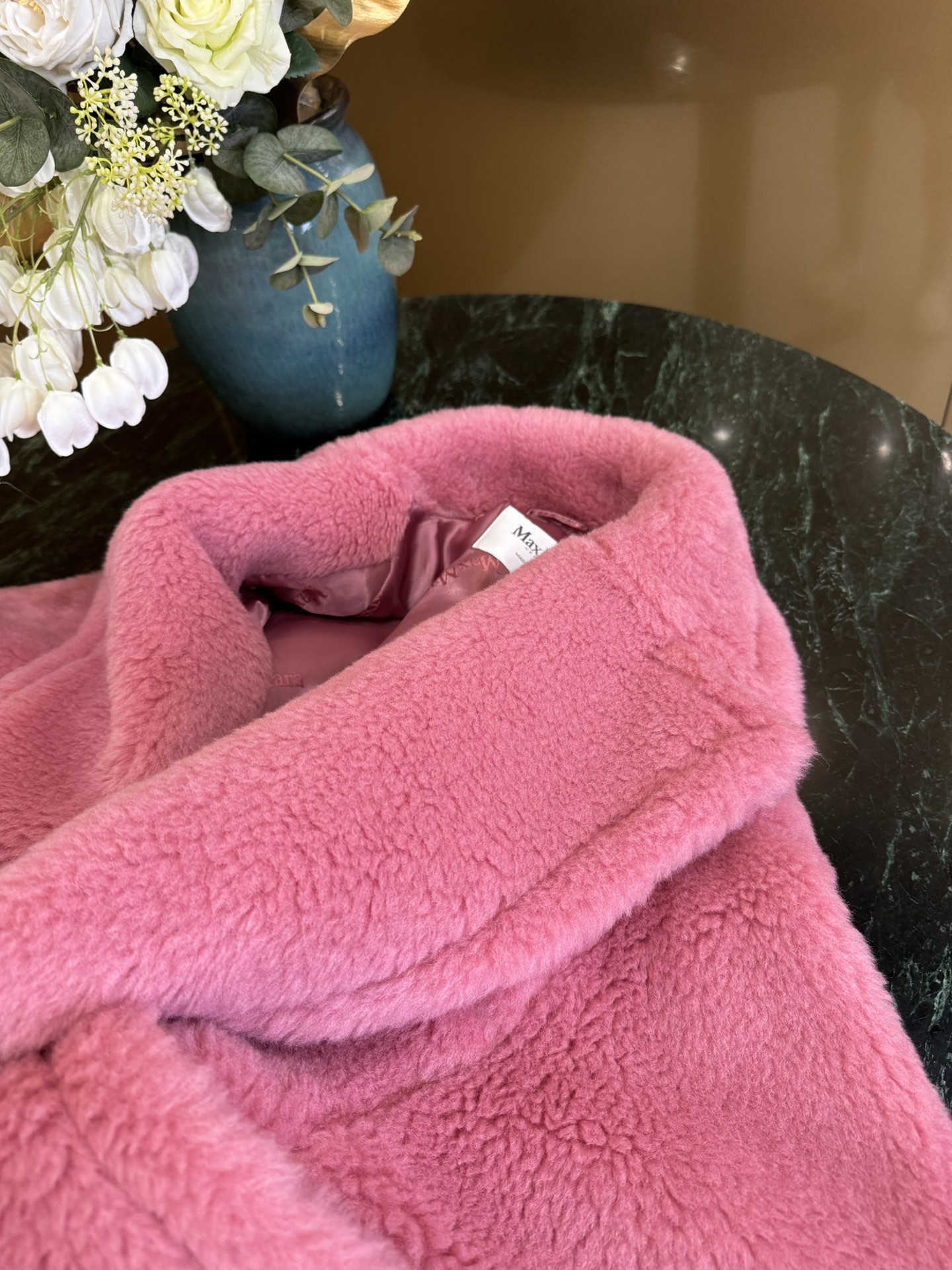 4a1ffbcaeea5e7c42bae12177513db40_1760441713_5314.jpg 4a1ffbcaeea5e7c42bae12177513db40_1760441713_5314.jpg