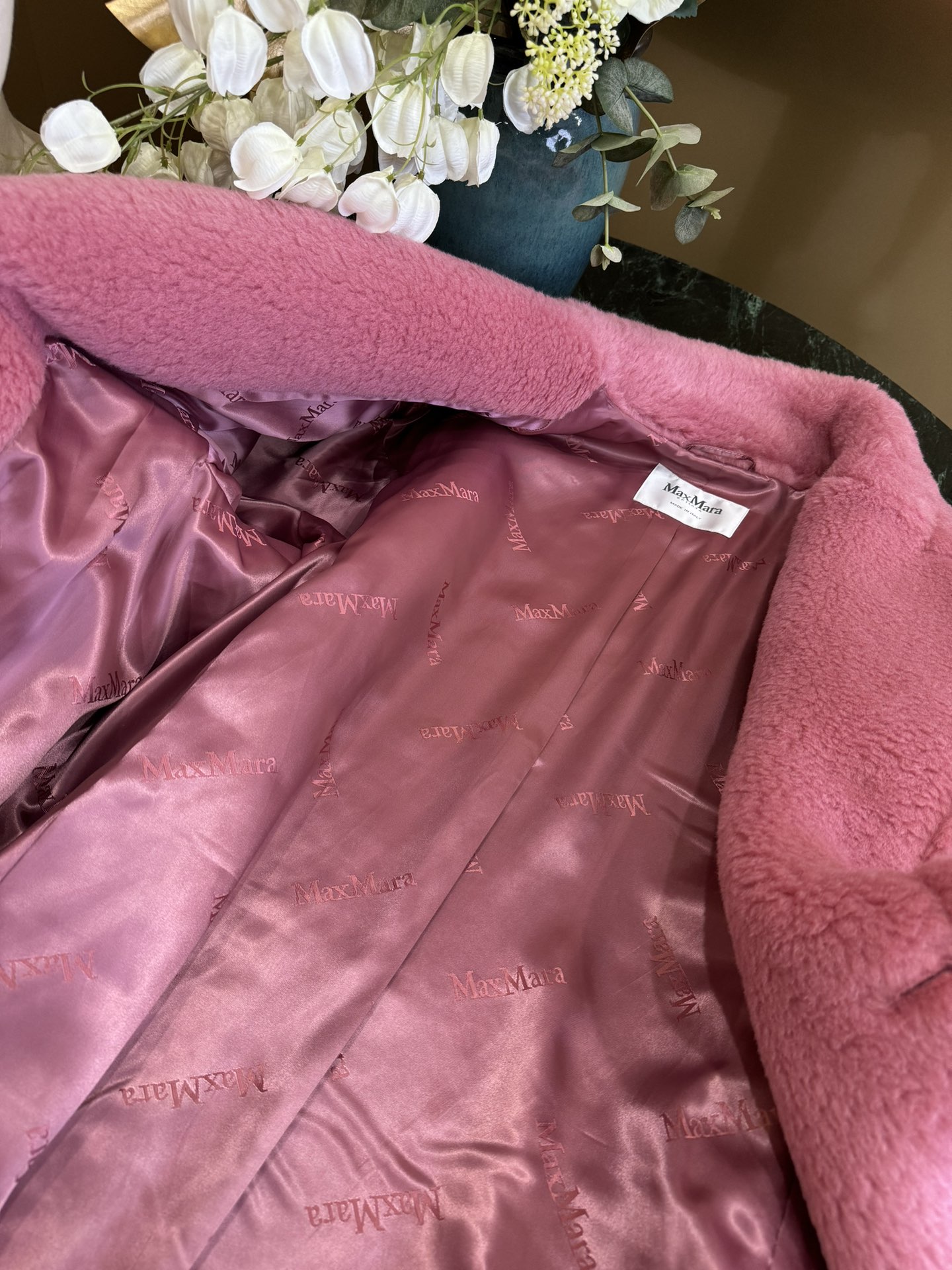 4a1ffbcaeea5e7c42bae12177513db40_1760441713_7459.jpg 4a1ffbcaeea5e7c42bae12177513db40_1760441713_7459.jpg