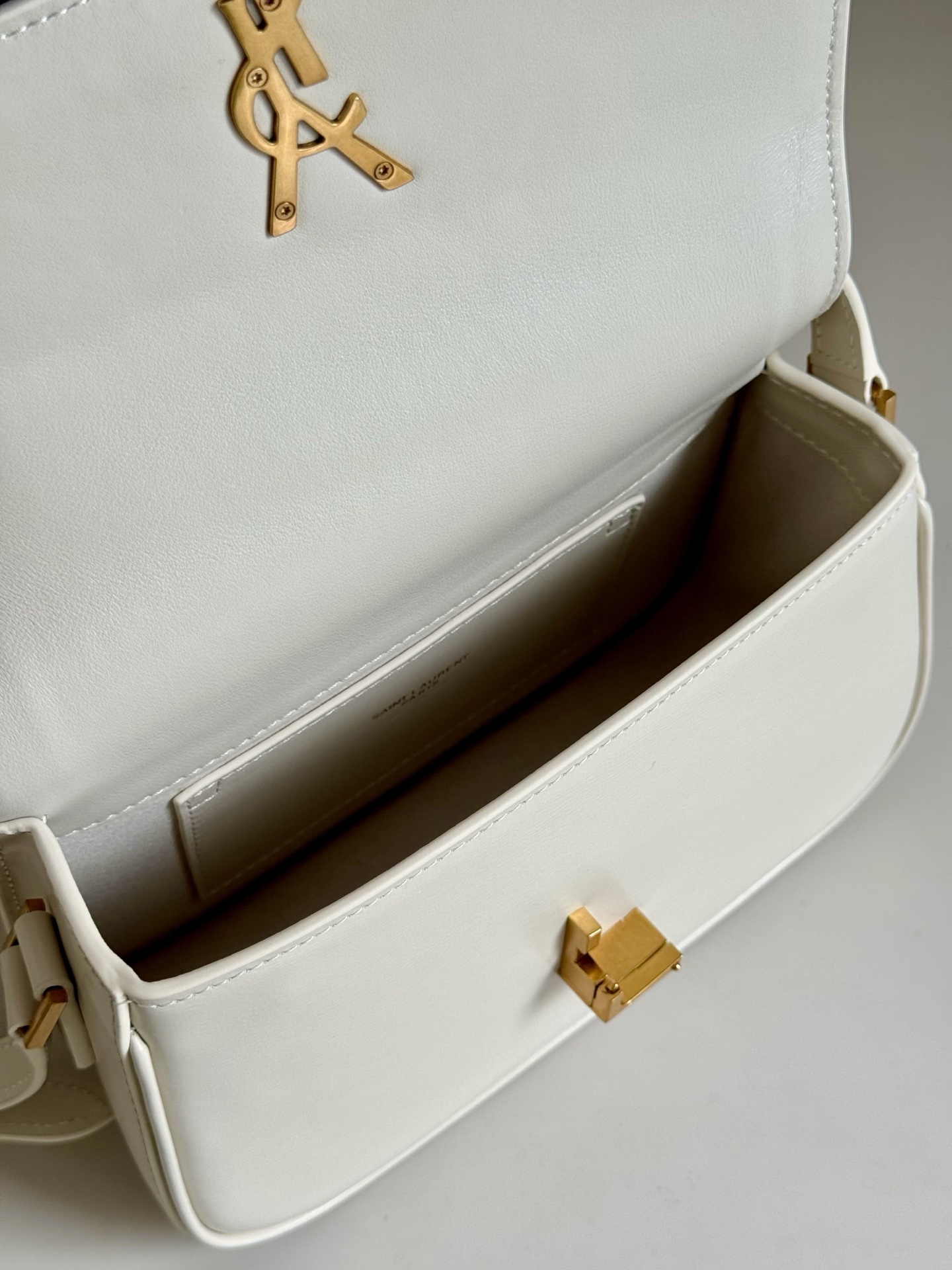 e1464e69cdc6bce7b904c8fc2f398f4f_1759312560_1879.jpg e1464e69cdc6bce7b904c8fc2f398f4f_1759312560_1879.jpg