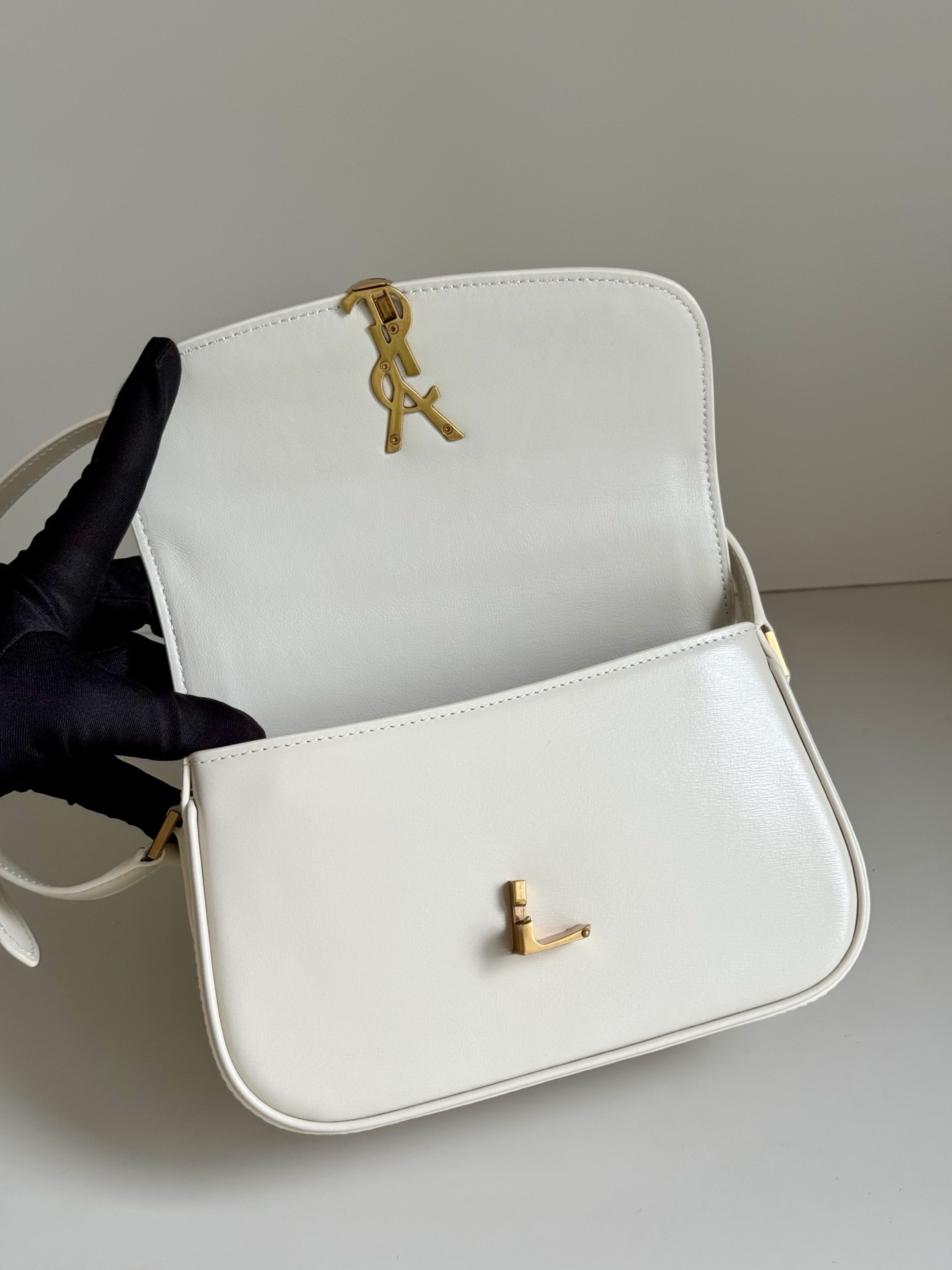 e1464e69cdc6bce7b904c8fc2f398f4f_1759312560_5107.jpg e1464e69cdc6bce7b904c8fc2f398f4f_1759312560_5107.jpg