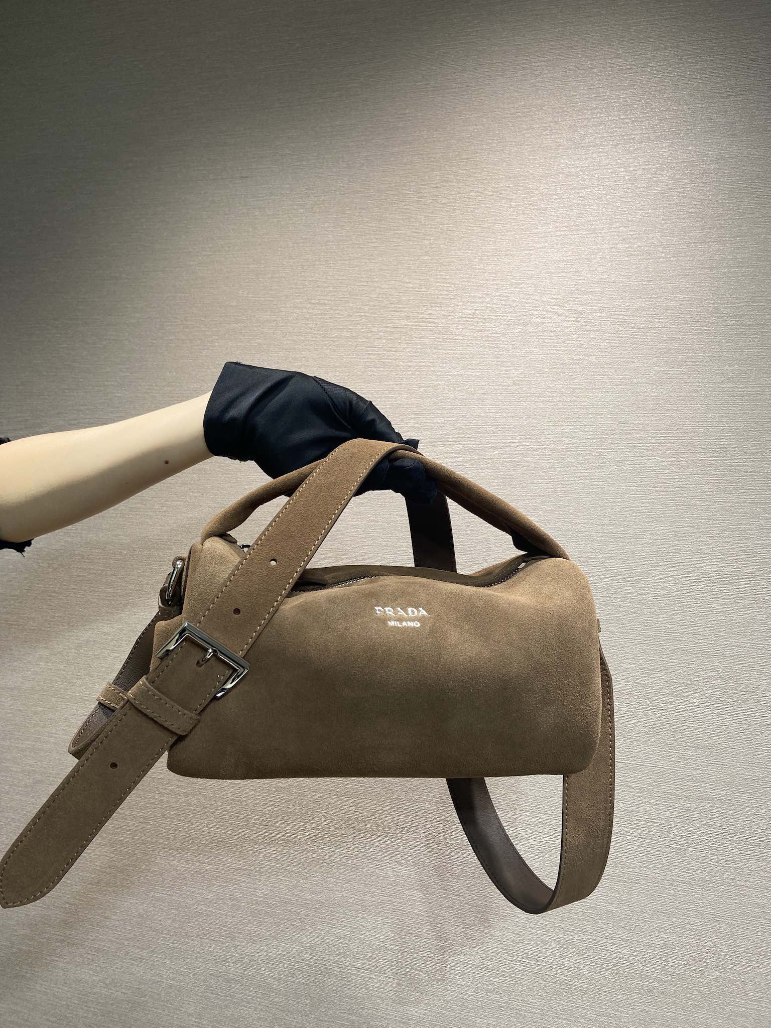 e1464e69cdc6bce7b904c8fc2f398f4f_1759312585_382.jpg e1464e69cdc6bce7b904c8fc2f398f4f_1759312585_382.jpg