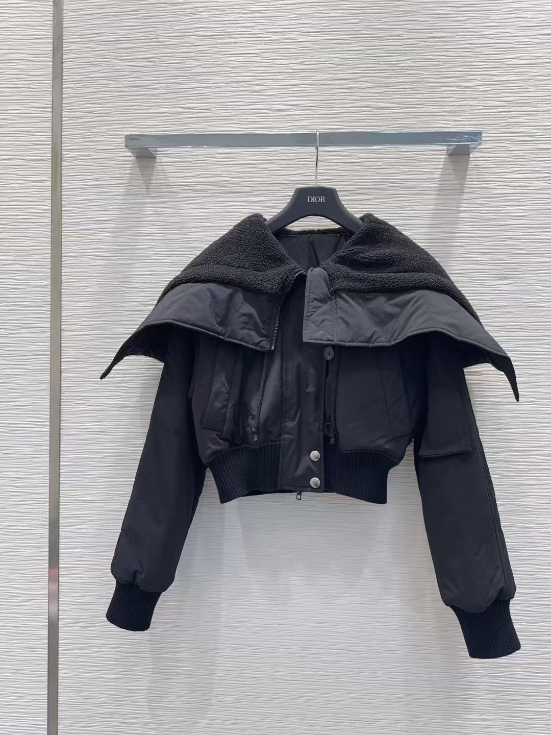 e1464e69cdc6bce7b904c8fc2f398f4f_1759313170_0707.jpg e1464e69cdc6bce7b904c8fc2f398f4f_1759313170_0707.jpg