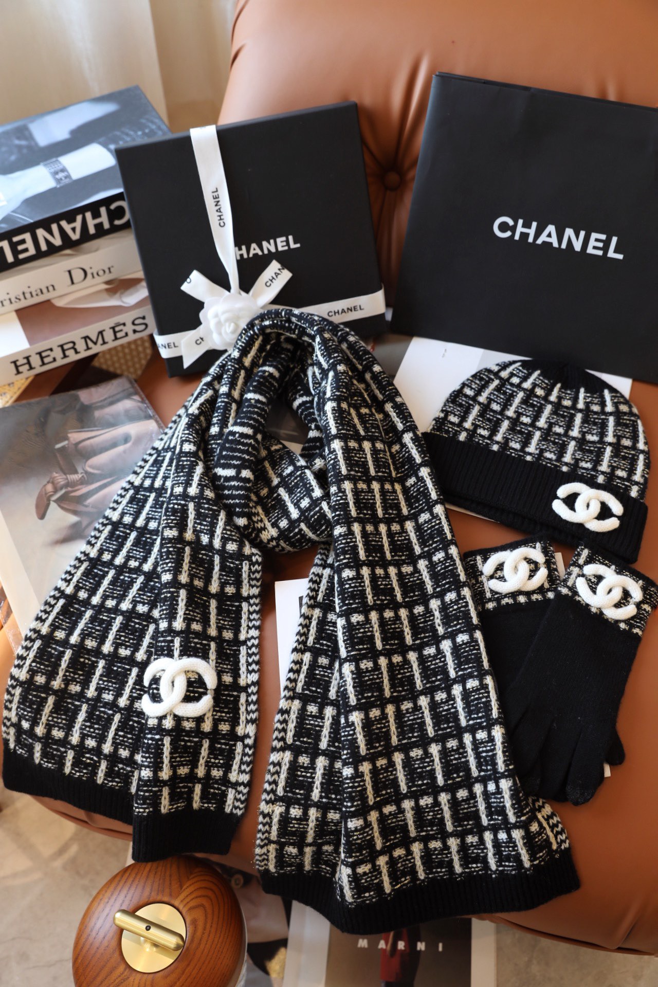 f5897827c7b7f9eb575f28ed705b95ba_1760615940_5276.jpg f5897827c7b7f9eb575f28ed705b95ba_1760615940_5276.jpg