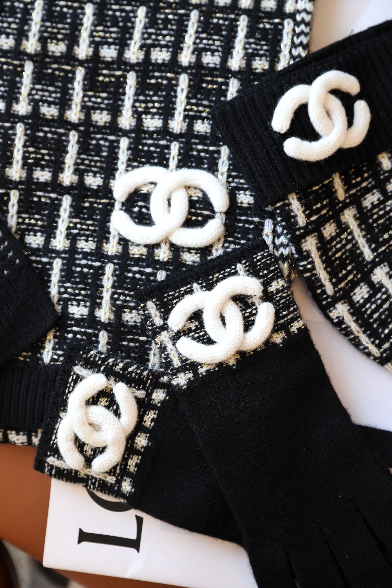 f5897827c7b7f9eb575f28ed705b95ba_1760615940_6791.jpg f5897827c7b7f9eb575f28ed705b95ba_1760615940_6791.jpg