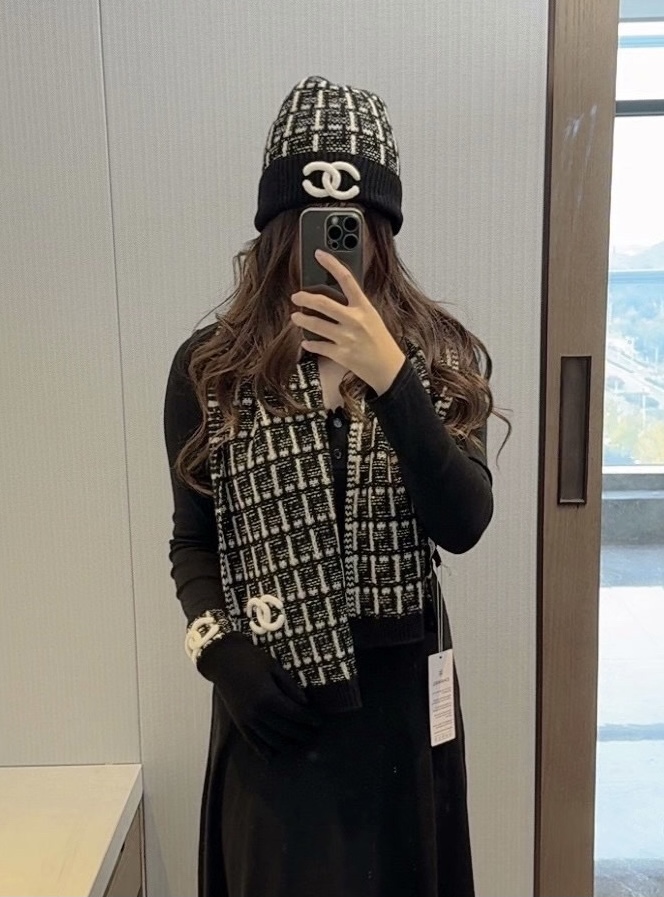 f5897827c7b7f9eb575f28ed705b95ba_1760615941_3465.jpg f5897827c7b7f9eb575f28ed705b95ba_1760615941_3465.jpg