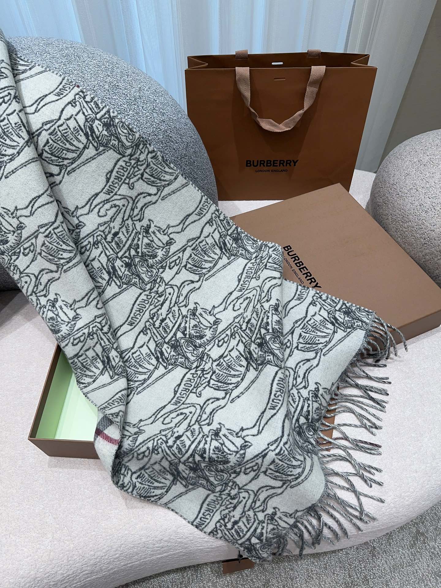 b67f88d466fa2045d393967e714db298_1762254903_8708.jpg b67f88d466fa2045d393967e714db298_1762254903_8708.jpg