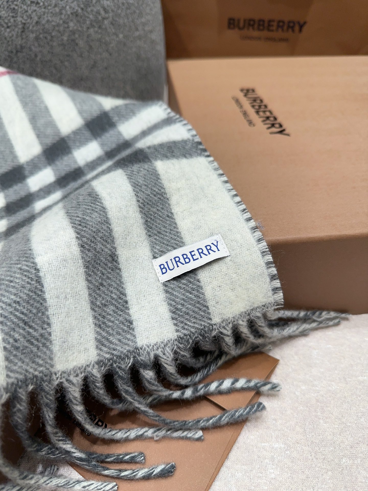 b67f88d466fa2045d393967e714db298_1762254904_0225.jpg b67f88d466fa2045d393967e714db298_1762254904_0225.jpg