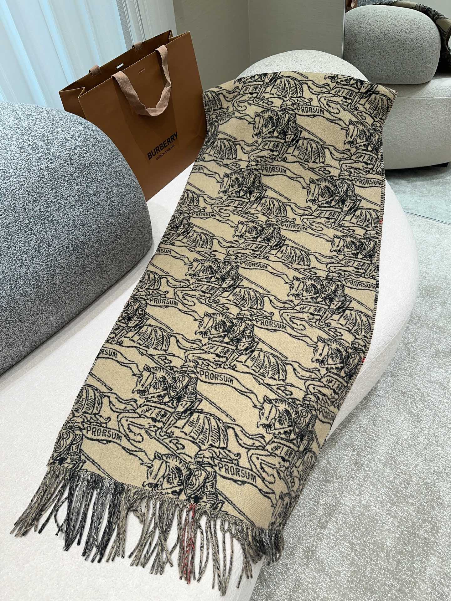 b67f88d466fa2045d393967e714db298_1762254957_151.jpg b67f88d466fa2045d393967e714db298_1762254957_151.jpg