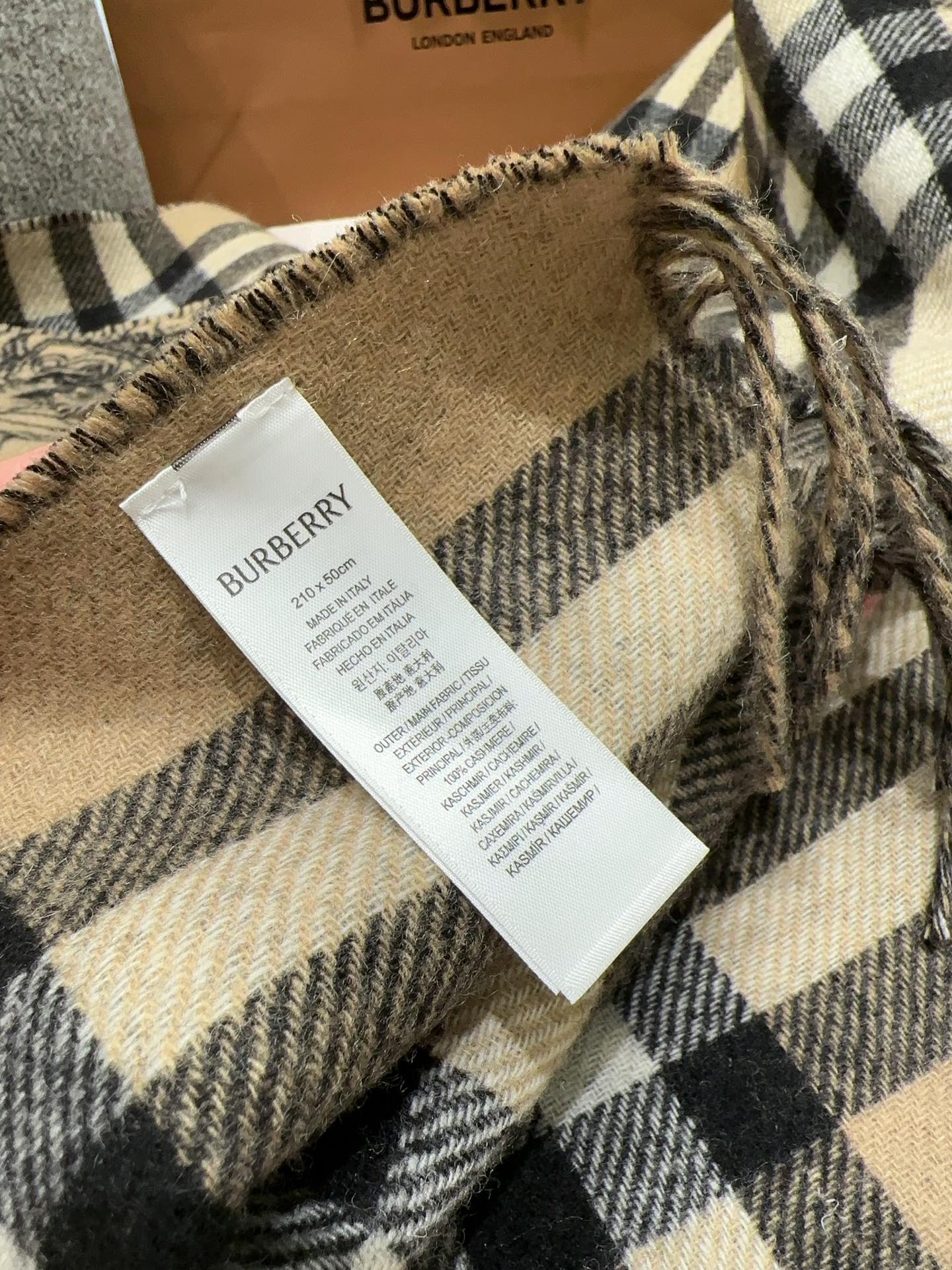 b67f88d466fa2045d393967e714db298_1762254957_2265.jpg b67f88d466fa2045d393967e714db298_1762254957_2265.jpg