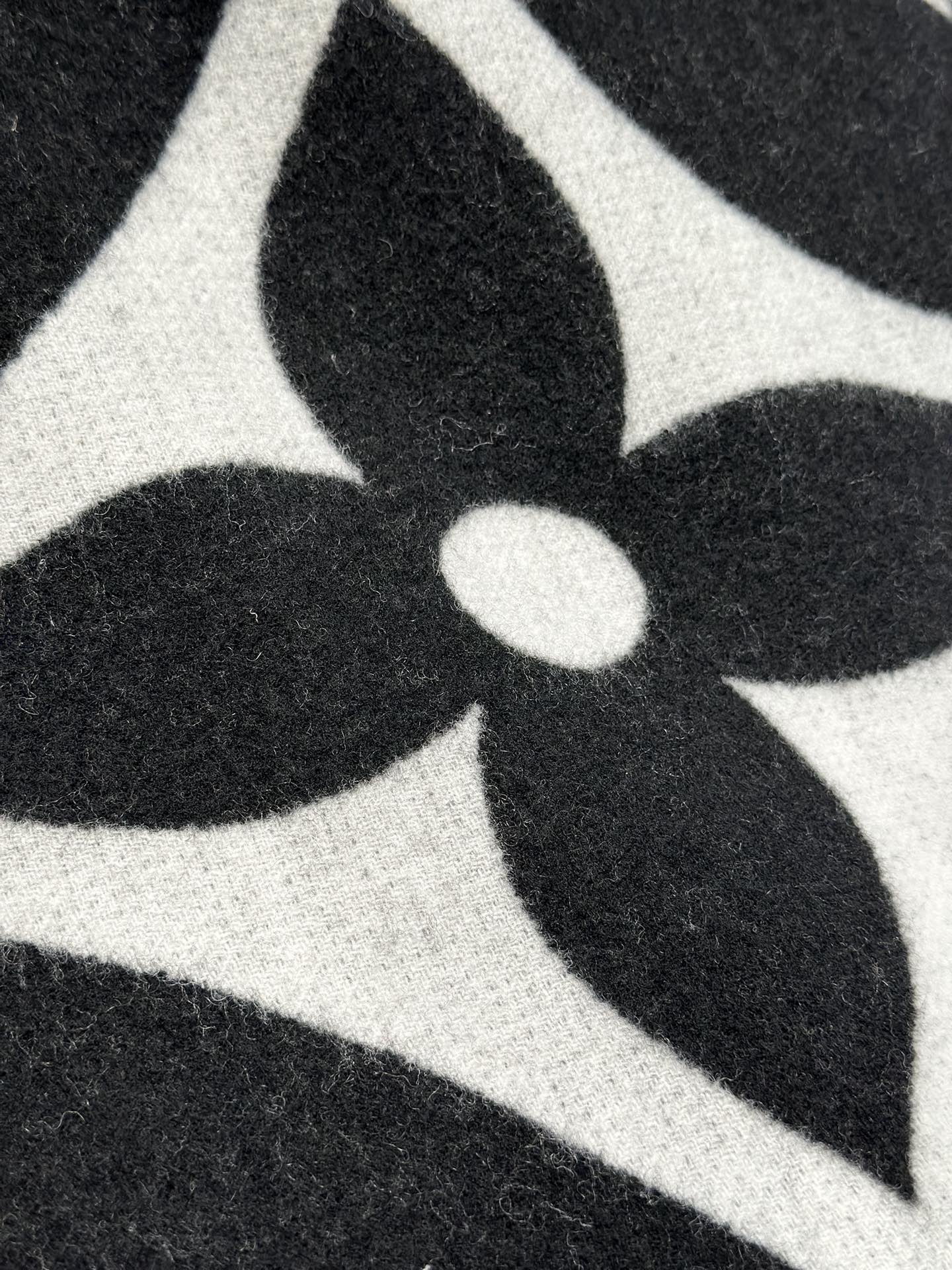 b67f88d466fa2045d393967e714db298_1762254980_788.jpg b67f88d466fa2045d393967e714db298_1762254980_788.jpg