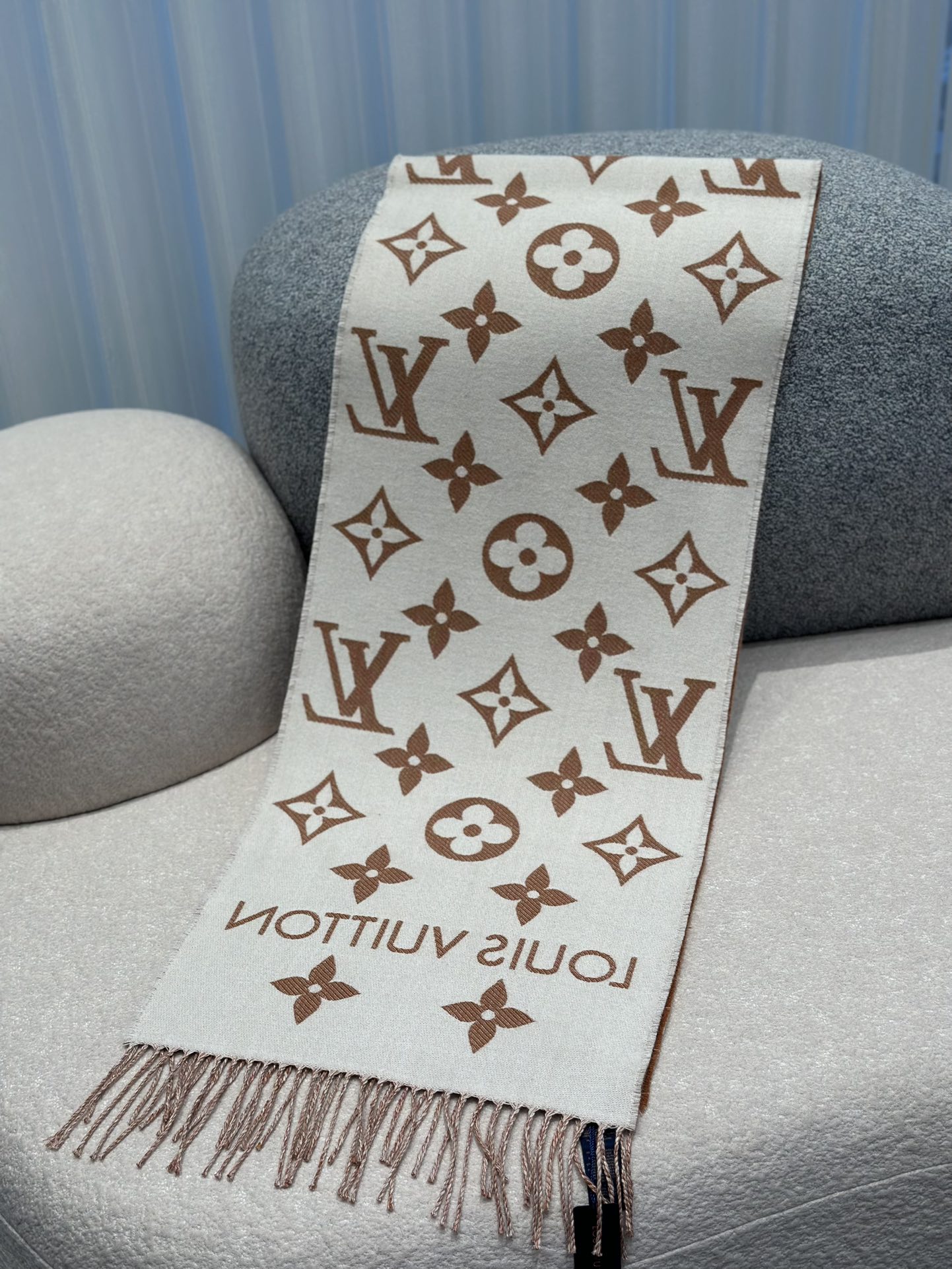 b67f88d466fa2045d393967e714db298_1762255146_8984.jpg b67f88d466fa2045d393967e714db298_1762255146_8984.jpg