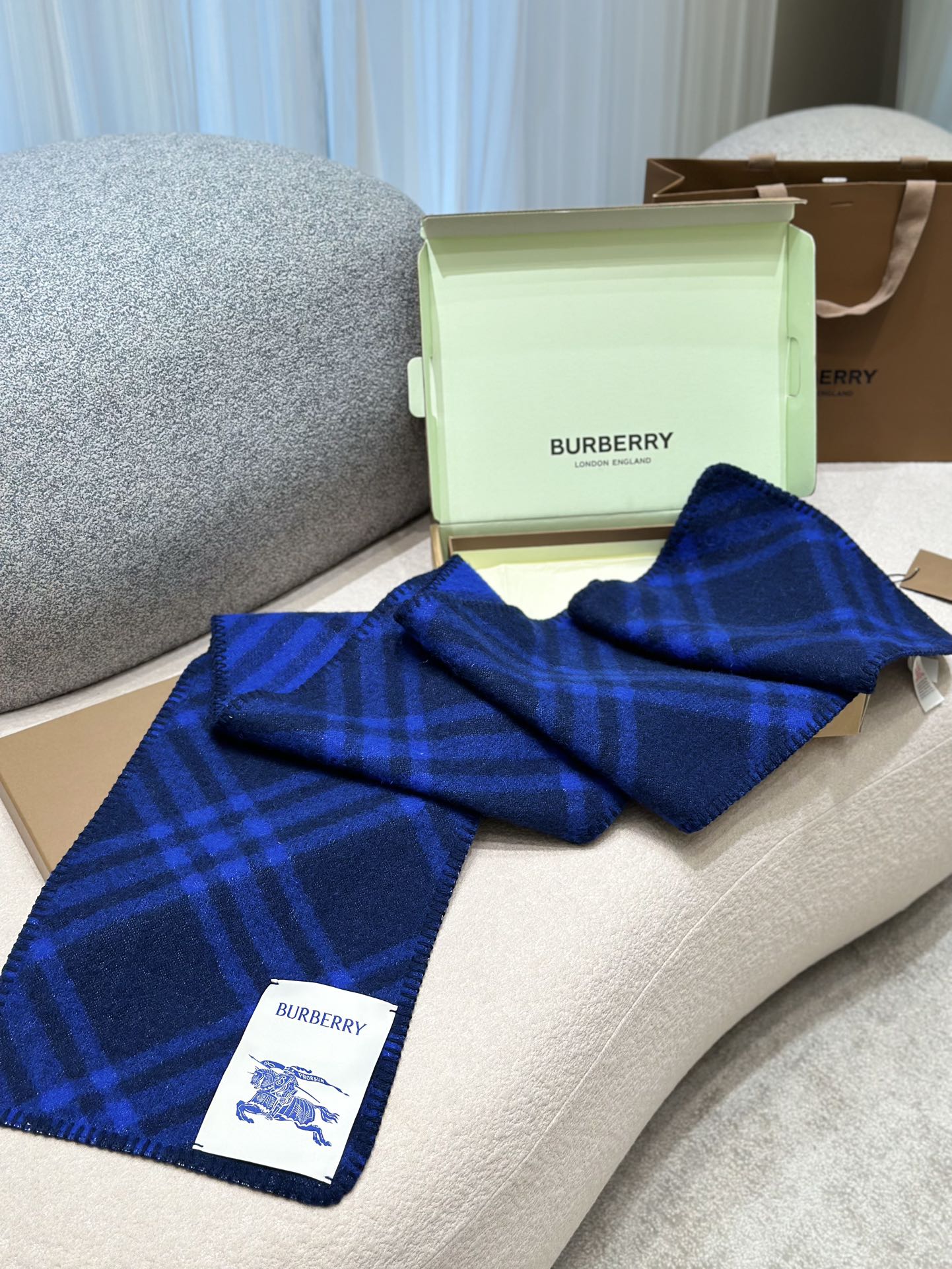 b67f88d466fa2045d393967e714db298_1762255208_2324.jpg b67f88d466fa2045d393967e714db298_1762255208_2324.jpg