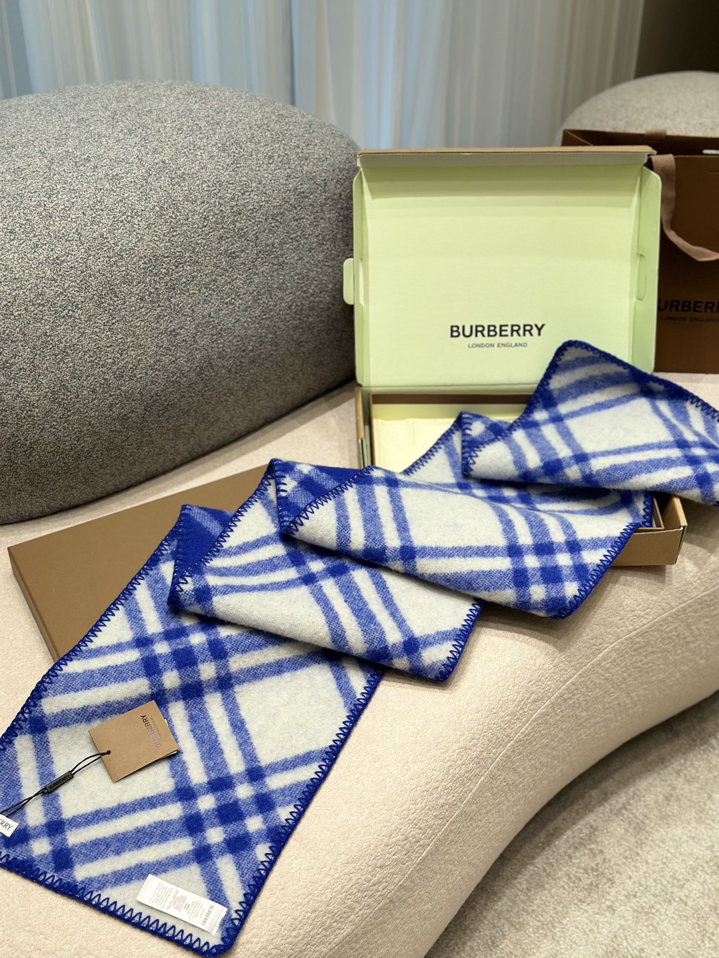 b67f88d466fa2045d393967e714db298_1762255235_7184.jpg b67f88d466fa2045d393967e714db298_1762255235_7184.jpg