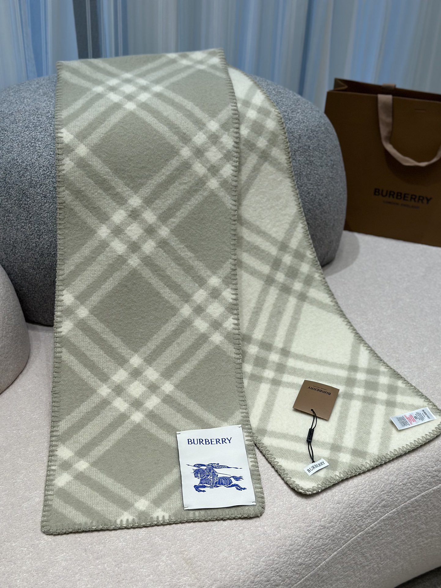 b67f88d466fa2045d393967e714db298_1762255263_2938.jpg b67f88d466fa2045d393967e714db298_1762255263_2938.jpg