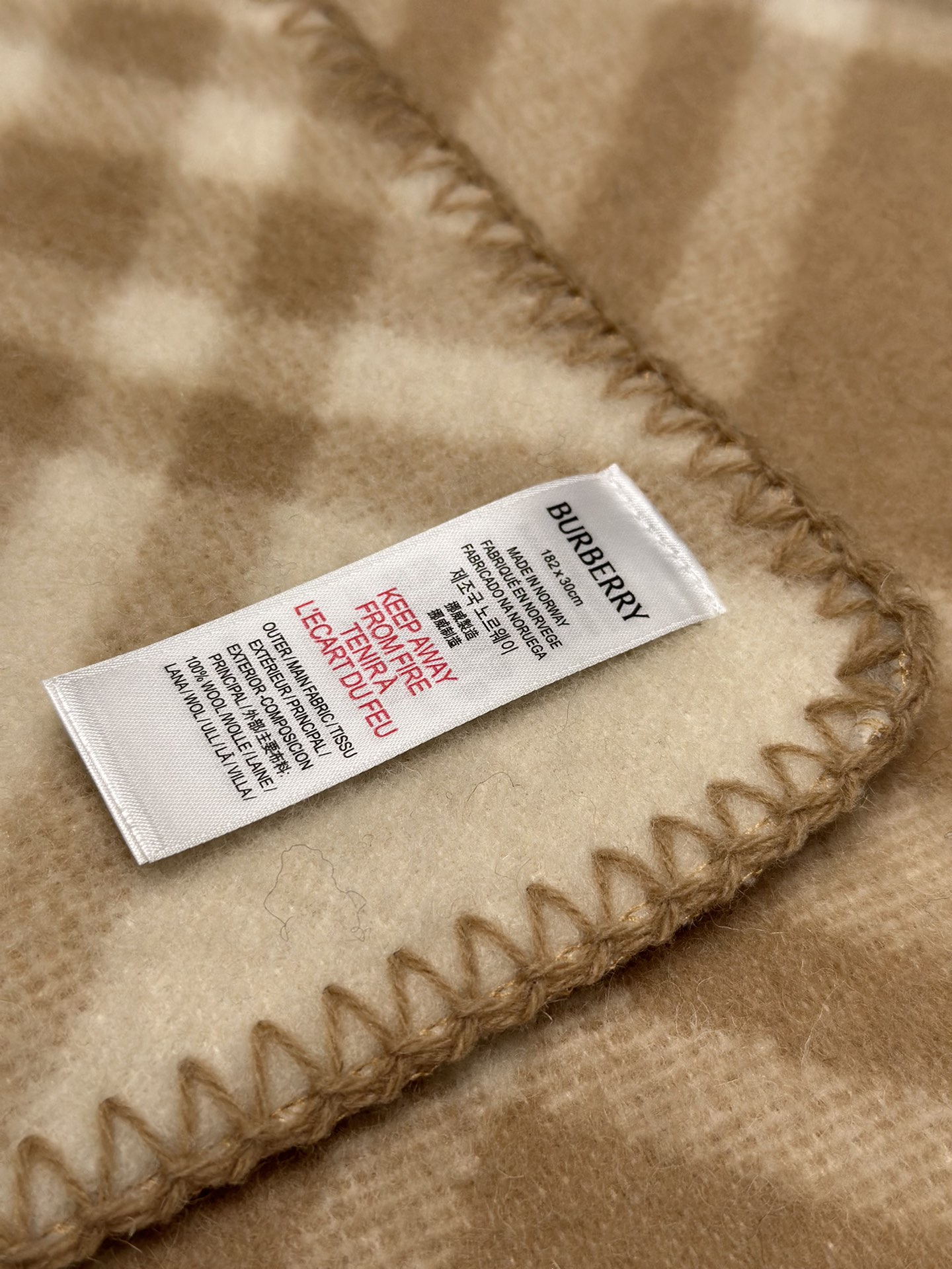 b67f88d466fa2045d393967e714db298_1762255296_327.jpg b67f88d466fa2045d393967e714db298_1762255296_327.jpg