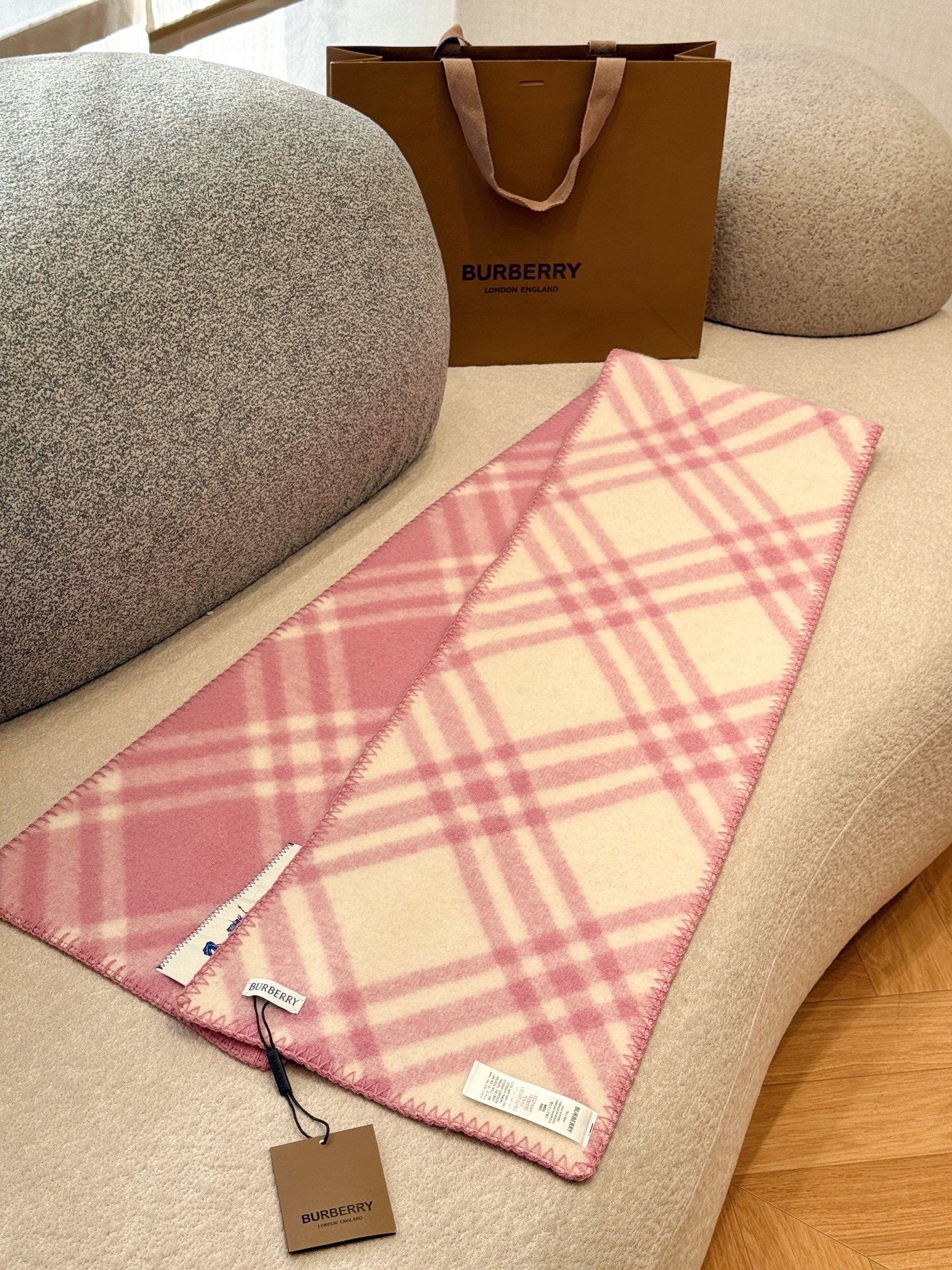 b67f88d466fa2045d393967e714db298_1762255528_7431.jpg b67f88d466fa2045d393967e714db298_1762255528_7431.jpg