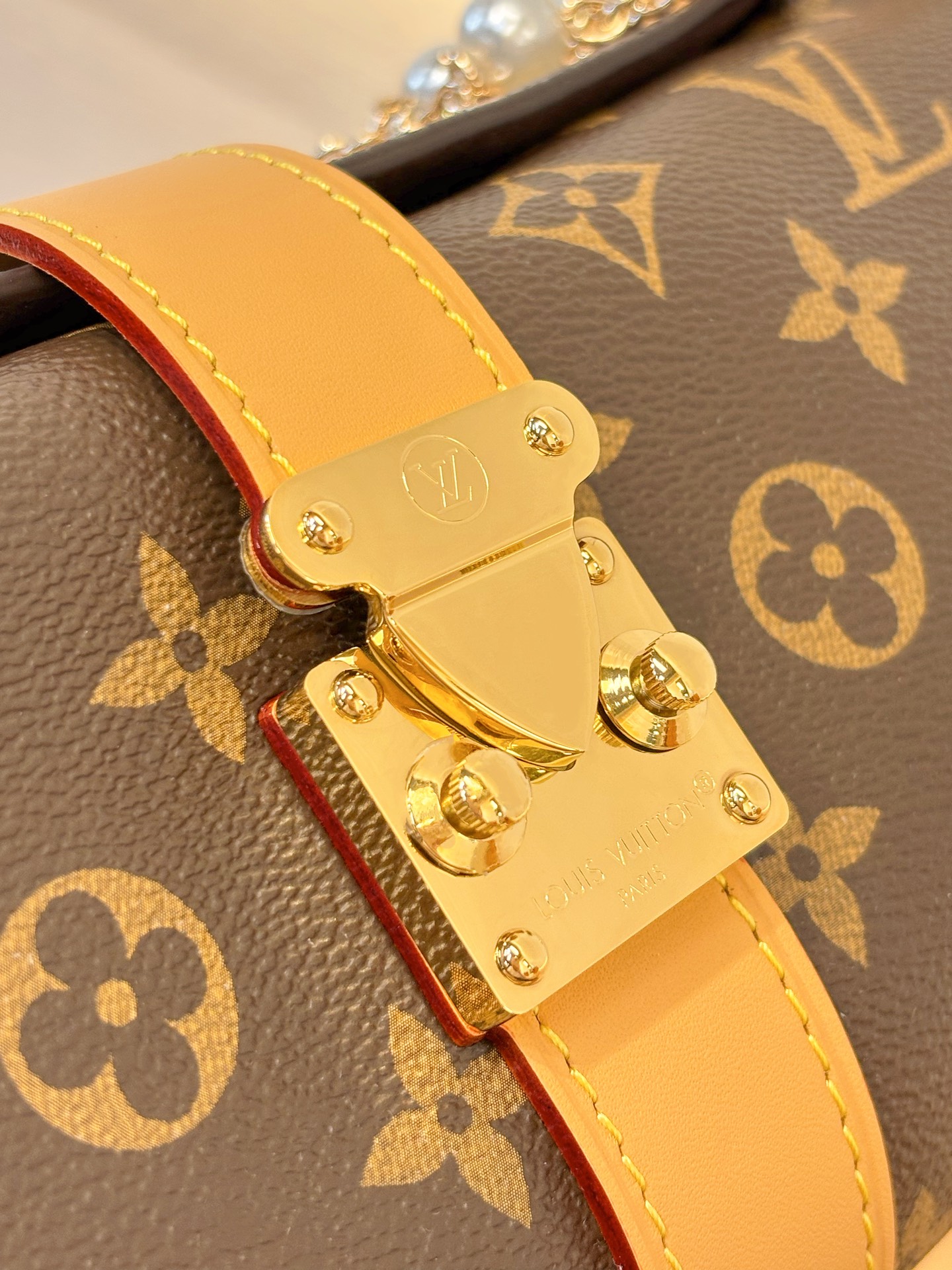 bc37ddd05cfc7eea9357264a08bc89d0_1763623288_6211.jpg bc37ddd05cfc7eea9357264a08bc89d0_1763623288_6211.jpg