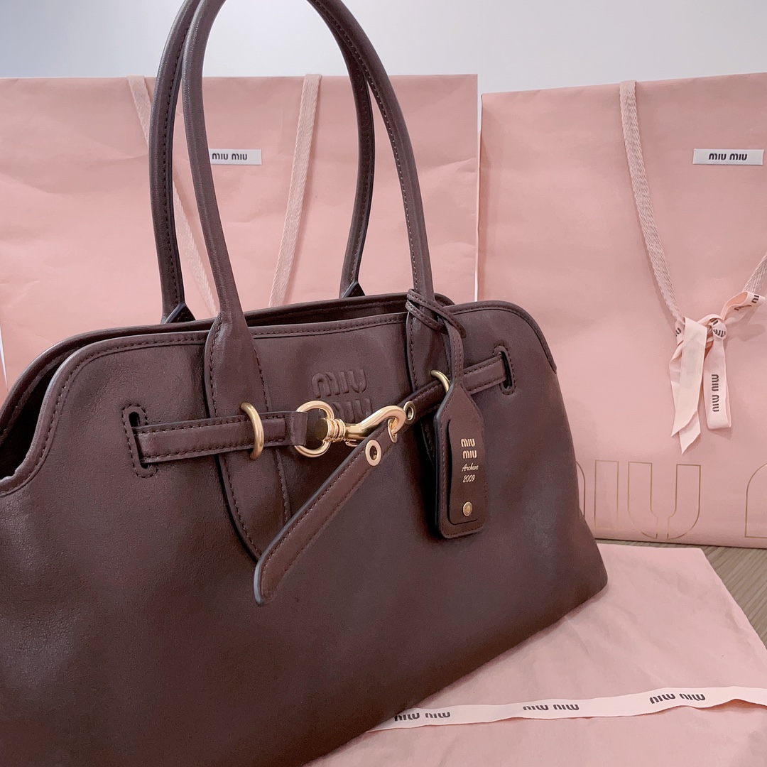 3a4de6266ec1fb4c209ec06a25b10574_1765184442_053.jpg 3a4de6266ec1fb4c209ec06a25b10574_1765184442_053.jpg