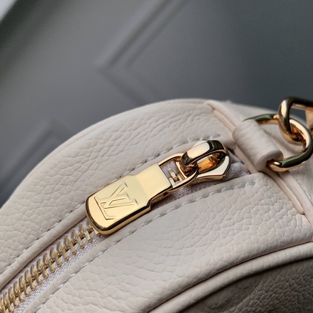 6b669ec0e57345604d5c37362d5dc09e_1764742345_2503.jpg 6b669ec0e57345604d5c37362d5dc09e_1764742345_2503.jpg