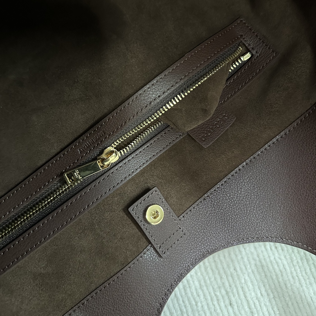 6b669ec0e57345604d5c37362d5dc09e_1764742868_7365.jpg 6b669ec0e57345604d5c37362d5dc09e_1764742868_7365.jpg