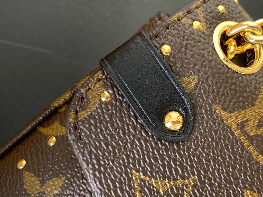 aab56f2941639ae7b493586eaa765812_1765805526_1787.jpg aab56f2941639ae7b493586eaa765812_1765805526_1787.jpg