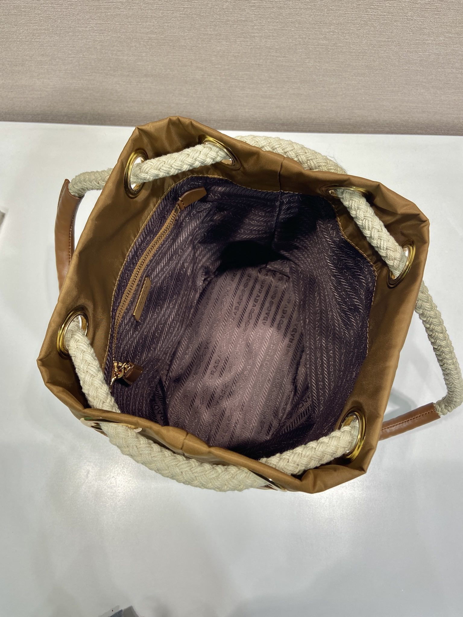 b95e7a05d29f4d7a53a6707e2373ee5c_1765549295_3783.jpg b95e7a05d29f4d7a53a6707e2373ee5c_1765549295_3783.jpg