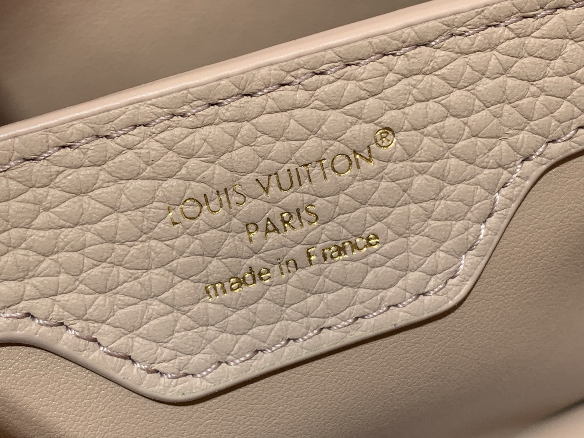 b95e7a05d29f4d7a53a6707e2373ee5c_1765549497_8577.jpg b95e7a05d29f4d7a53a6707e2373ee5c_1765549497_8577.jpg