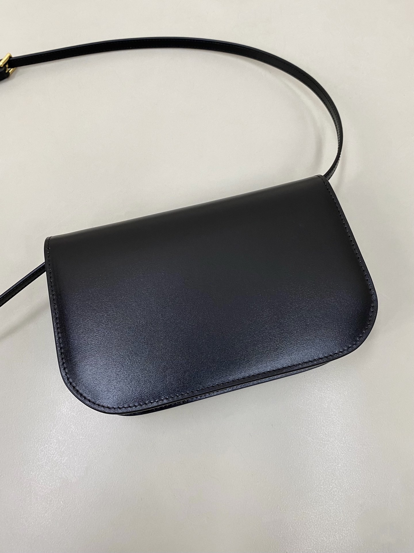 b95e7a05d29f4d7a53a6707e2373ee5c_1765549606_068.jpg b95e7a05d29f4d7a53a6707e2373ee5c_1765549606_068.jpg