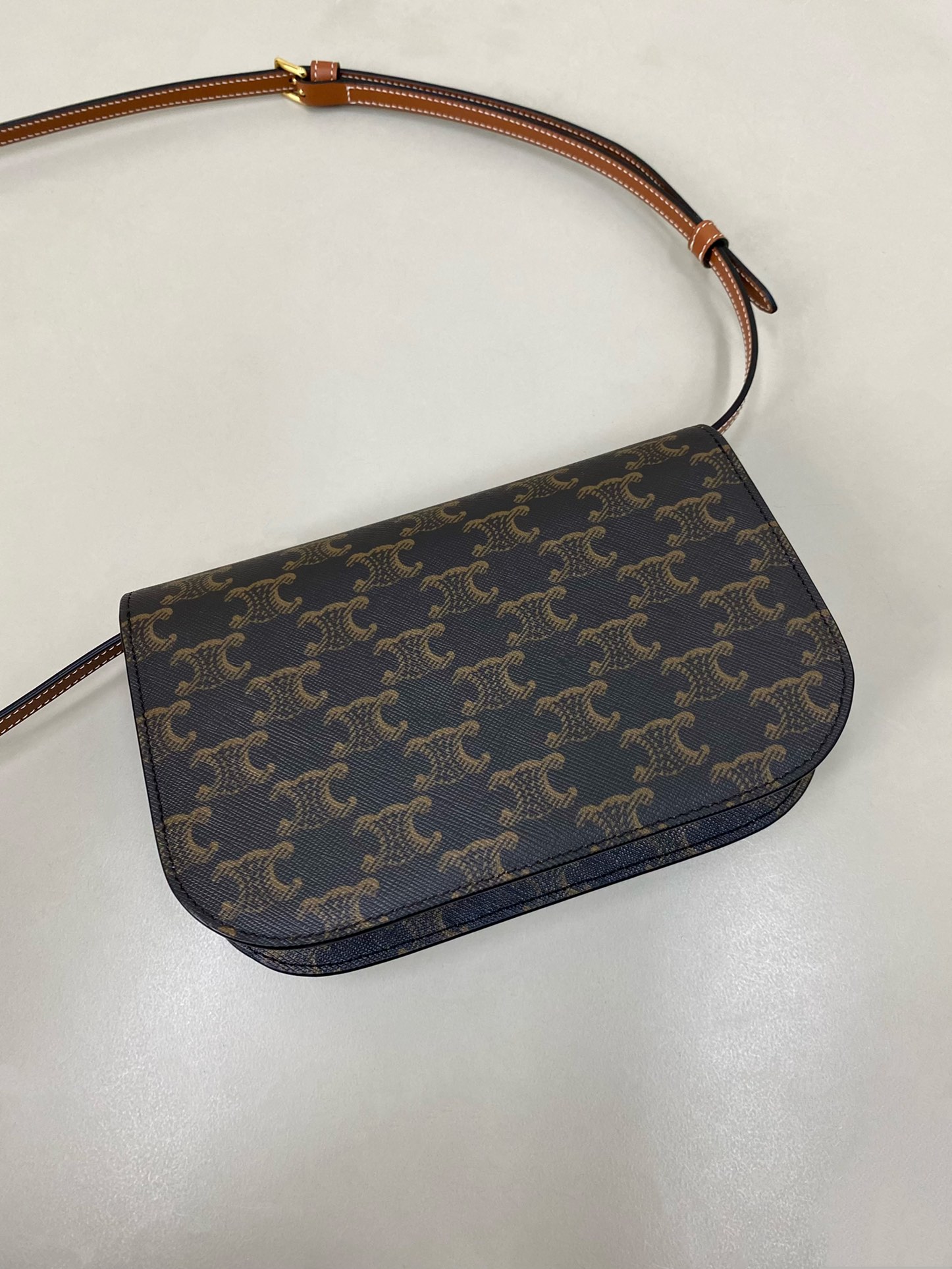 b95e7a05d29f4d7a53a6707e2373ee5c_1765549640_2539.jpg b95e7a05d29f4d7a53a6707e2373ee5c_1765549640_2539.jpg