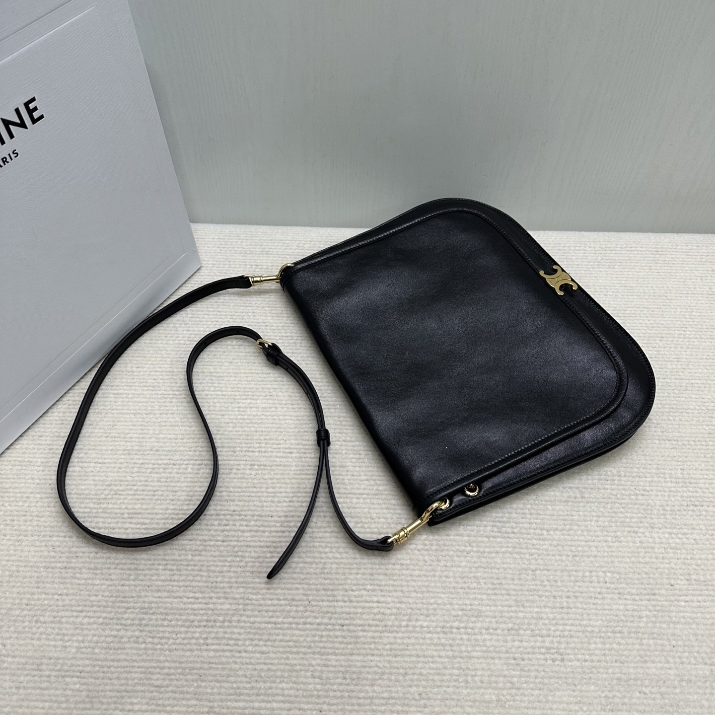 b95e7a05d29f4d7a53a6707e2373ee5c_1765549670_2731.jpg b95e7a05d29f4d7a53a6707e2373ee5c_1765549670_2731.jpg