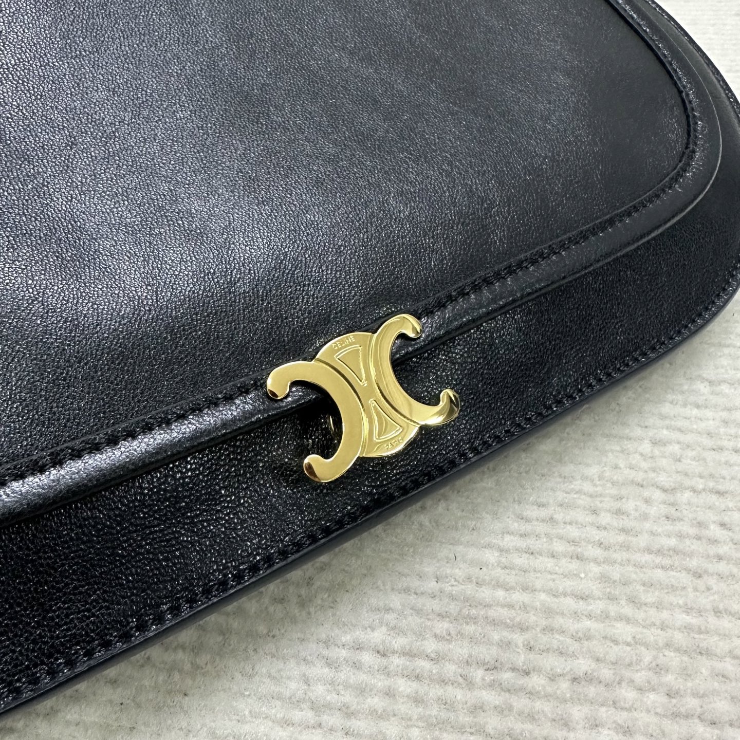 b95e7a05d29f4d7a53a6707e2373ee5c_1765549672_2268.jpg b95e7a05d29f4d7a53a6707e2373ee5c_1765549672_2268.jpg