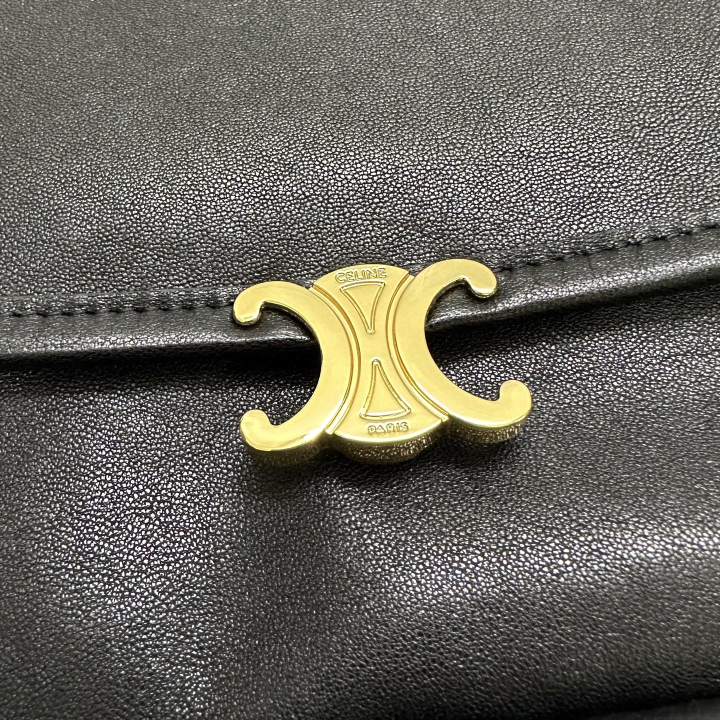 b95e7a05d29f4d7a53a6707e2373ee5c_1765549700_6811.jpg b95e7a05d29f4d7a53a6707e2373ee5c_1765549700_6811.jpg