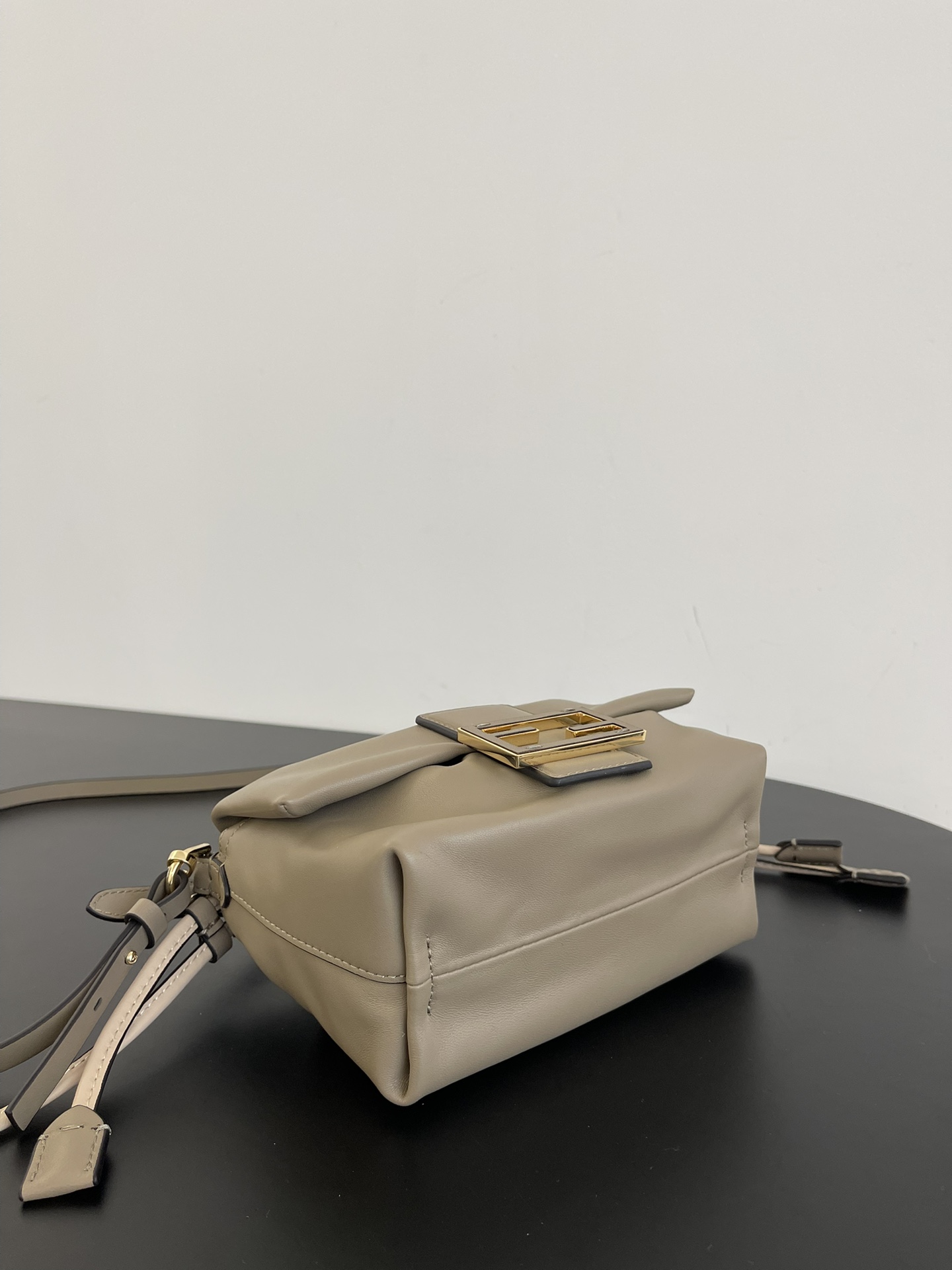 b95e7a05d29f4d7a53a6707e2373ee5c_1765549733_3474.jpg b95e7a05d29f4d7a53a6707e2373ee5c_1765549733_3474.jpg