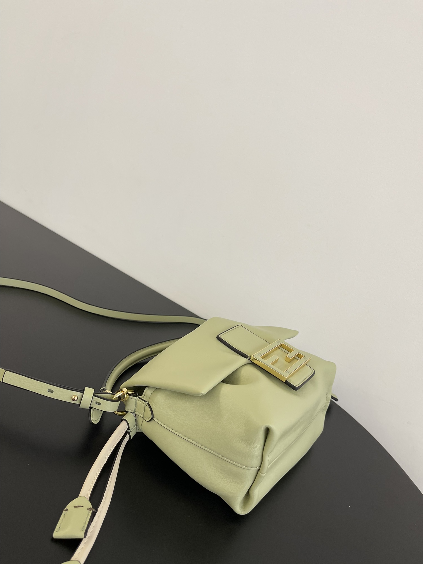 b95e7a05d29f4d7a53a6707e2373ee5c_1765549791_7013.jpg b95e7a05d29f4d7a53a6707e2373ee5c_1765549791_7013.jpg