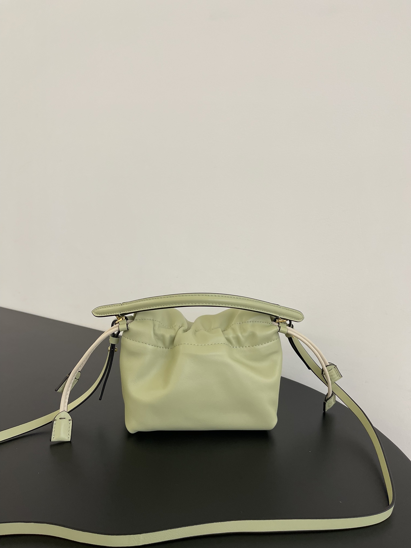 b95e7a05d29f4d7a53a6707e2373ee5c_1765549792_513.jpg b95e7a05d29f4d7a53a6707e2373ee5c_1765549792_513.jpg