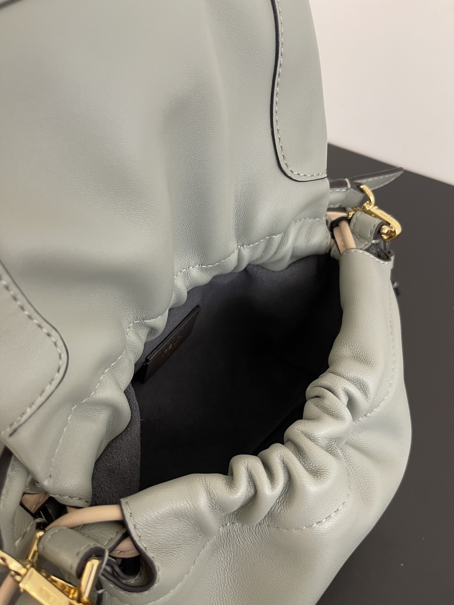 b95e7a05d29f4d7a53a6707e2373ee5c_1765549823_3537.jpg b95e7a05d29f4d7a53a6707e2373ee5c_1765549823_3537.jpg