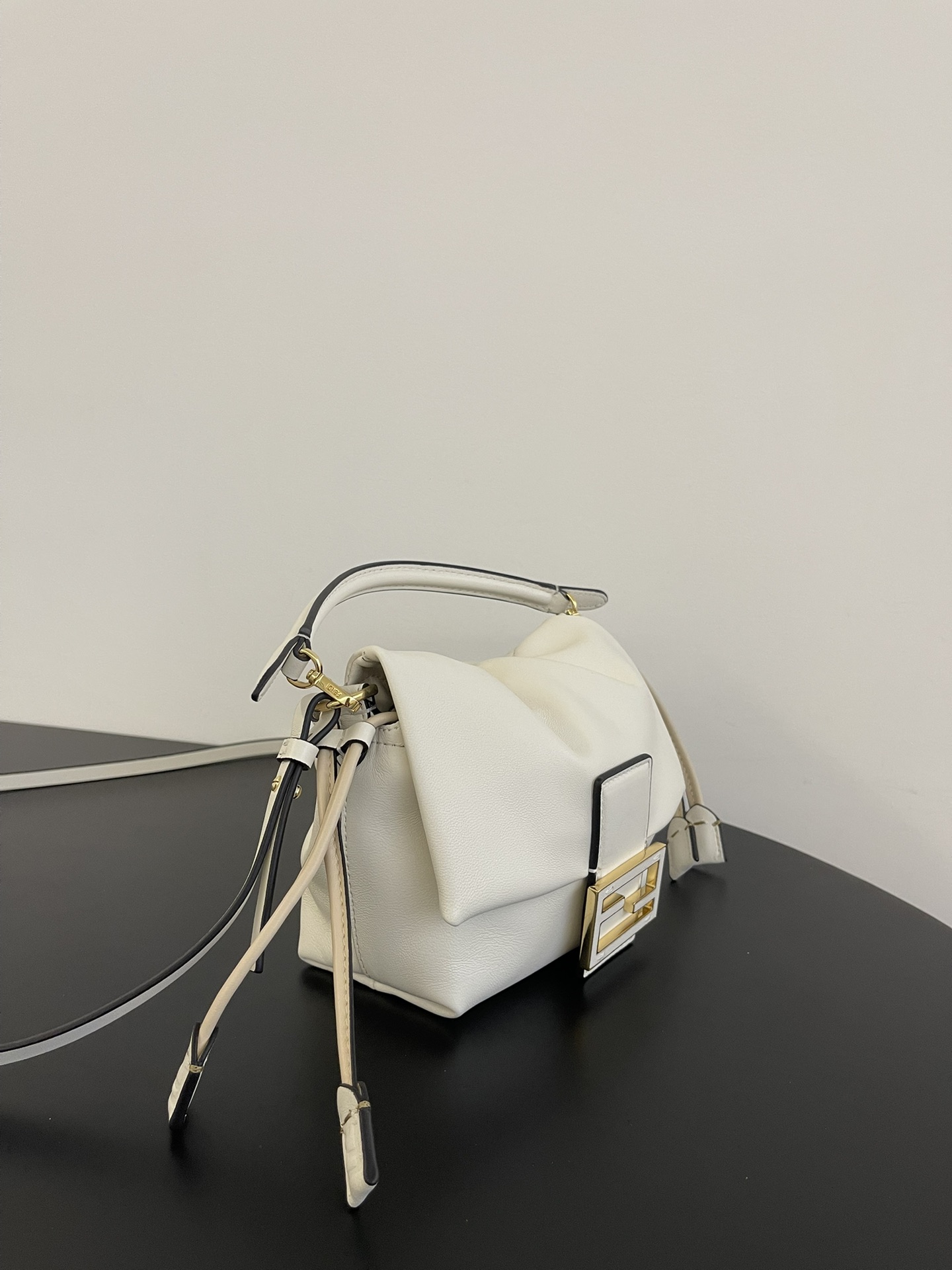 b95e7a05d29f4d7a53a6707e2373ee5c_1765549894_5025.jpg b95e7a05d29f4d7a53a6707e2373ee5c_1765549894_5025.jpg