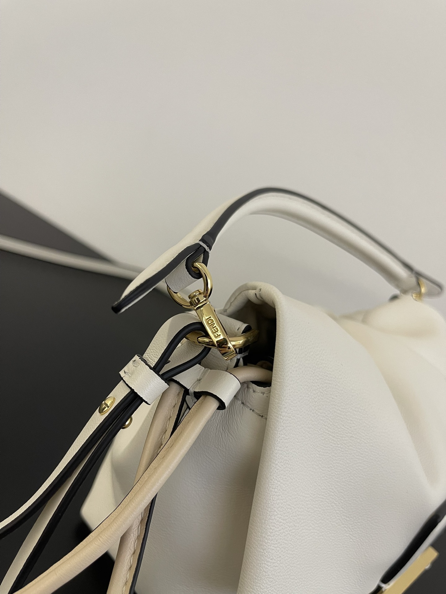 b95e7a05d29f4d7a53a6707e2373ee5c_1765549894_7693.jpg b95e7a05d29f4d7a53a6707e2373ee5c_1765549894_7693.jpg