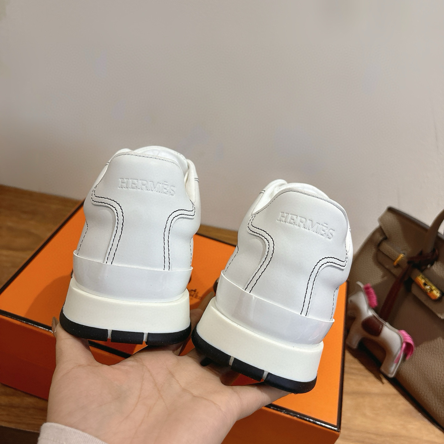 c2e4a436fe3eecda56ee0e677bb25f9c_1765362365_6576.jpg c2e4a436fe3eecda56ee0e677bb25f9c_1765362365_6576.jpg