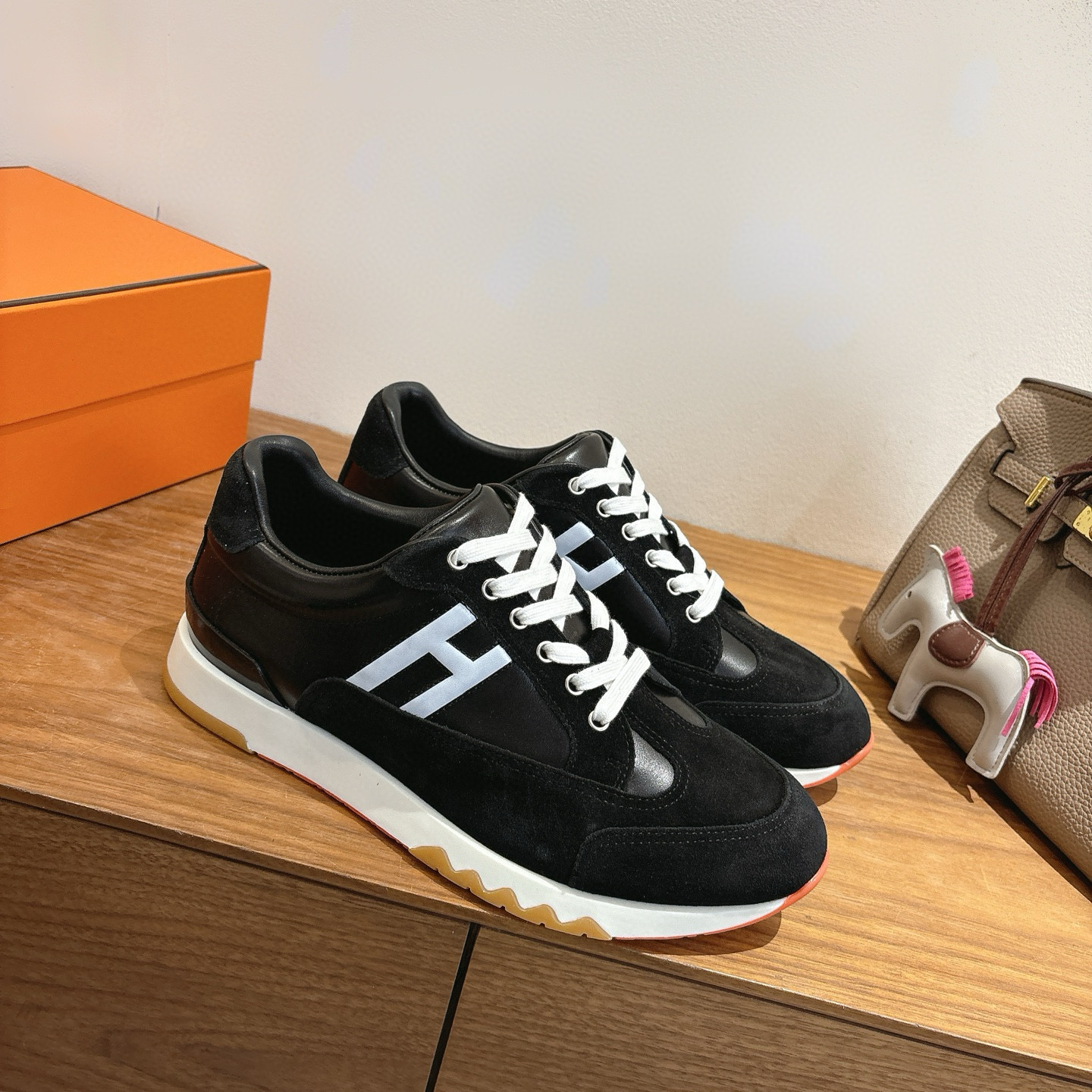 c2e4a436fe3eecda56ee0e677bb25f9c_1765362583_8625.jpg c2e4a436fe3eecda56ee0e677bb25f9c_1765362583_8625.jpg